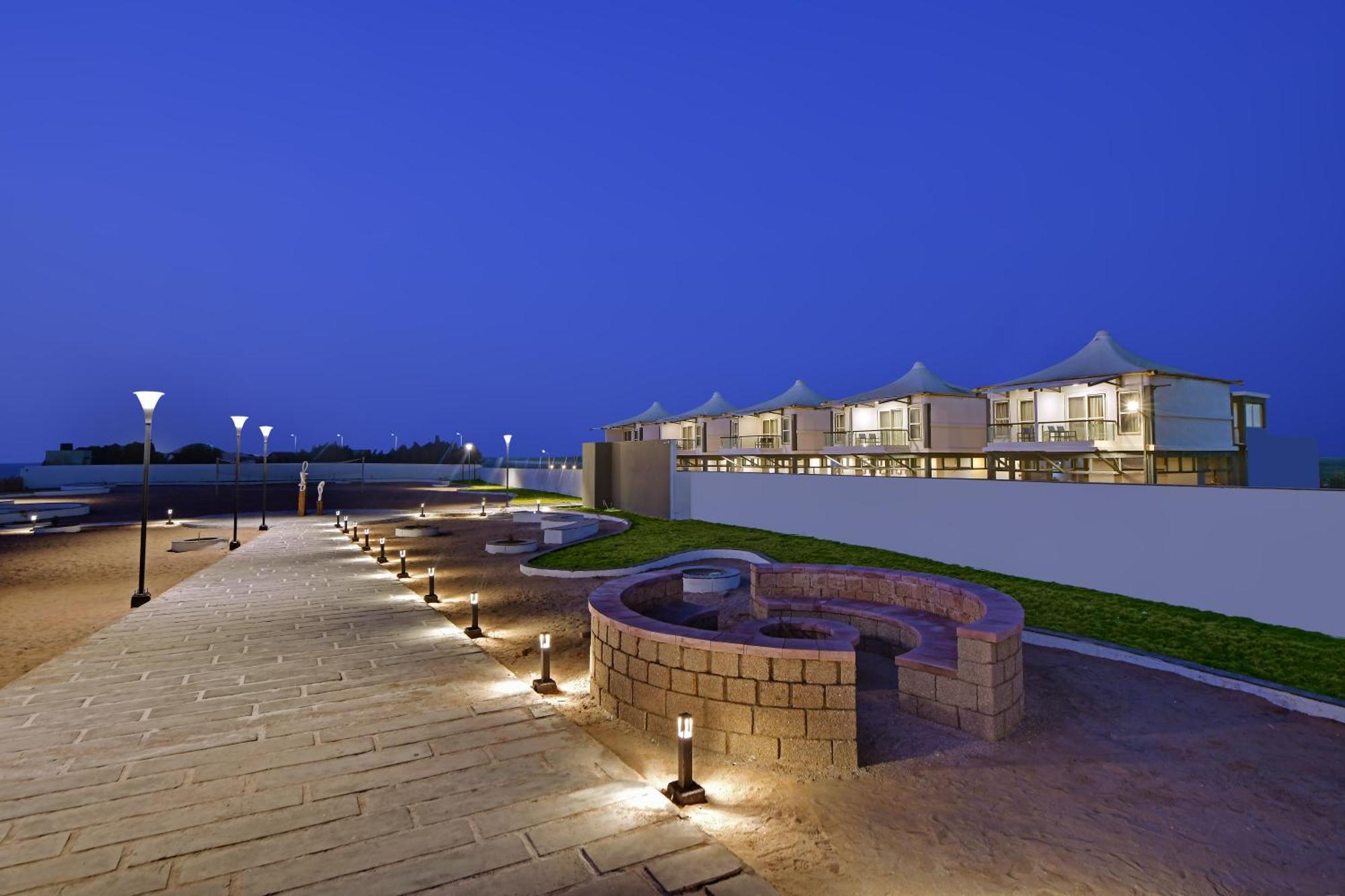 The Fern Leo Beach Resort , Madhavpur Порбандар Экстерьер фото