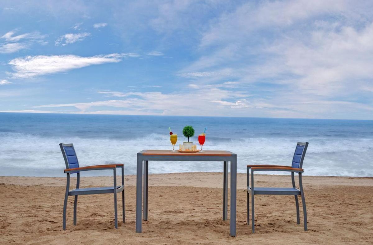 The Fern Leo Beach Resort , Madhavpur Порбандар Экстерьер фото